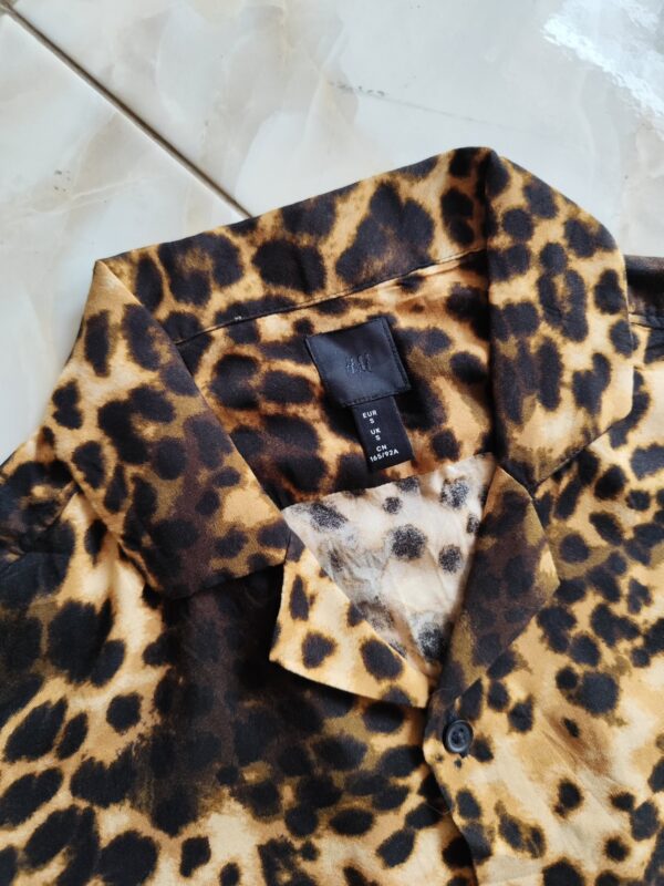 H&M LEOPARD PRINT CAMP COLLAR SHIRT