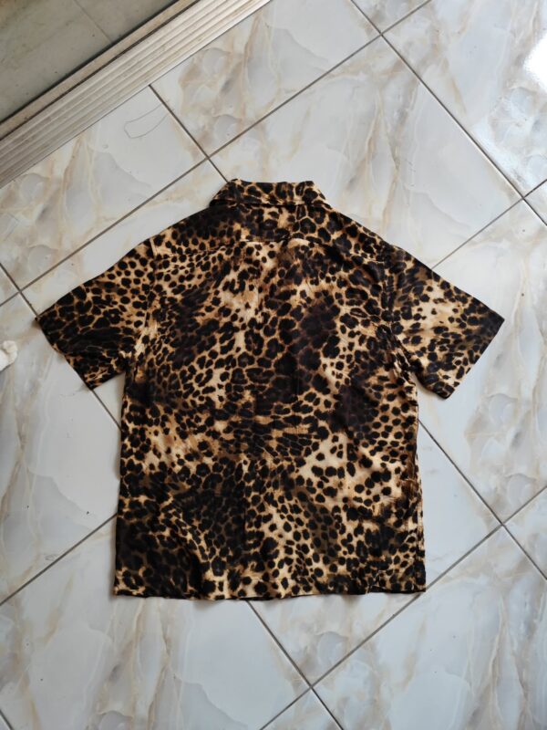 H&M LEOPARD PRINT CAMP COLLAR SHIRT